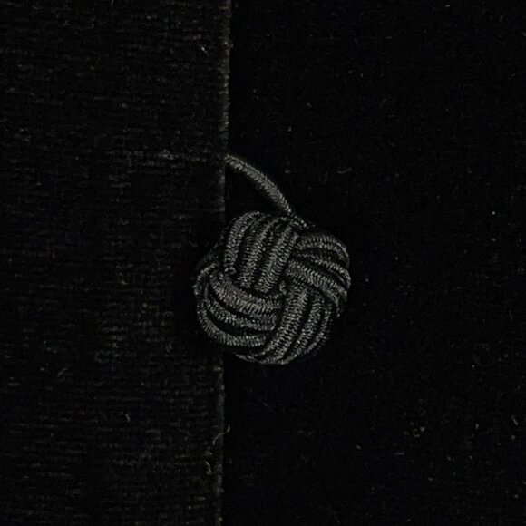 Ann Taylor Womens Vintage Velvet Silk Blend Jacket Size 4P Black Victorian Goth - Picture 4 of 7